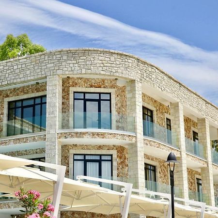 Valta Hotel Qeparo Exterior foto